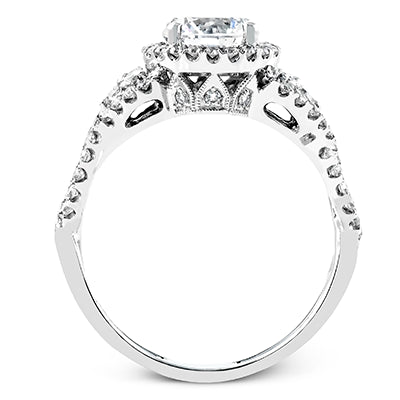 Engagement Ring in 18k Gold with Diamonds