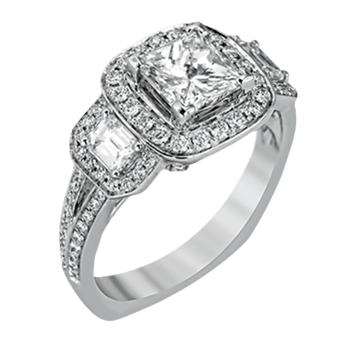 Engagement Ring in 18k Gold with Diamonds