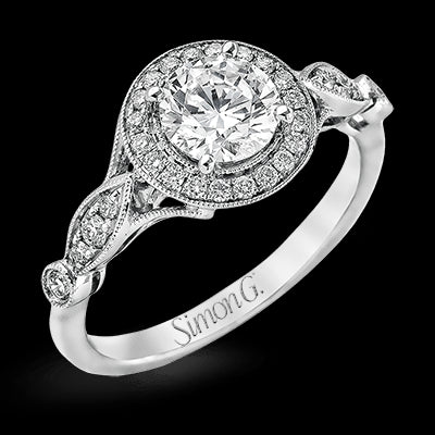 Engagement Ring in 18k Gold with Diamonds