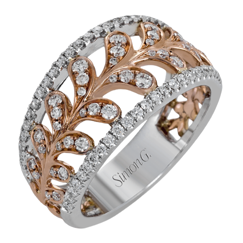 Right Hand Ring in 18k Gold with Diamonds