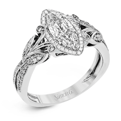 Engagement Ring in 18k Gold with Diamonds